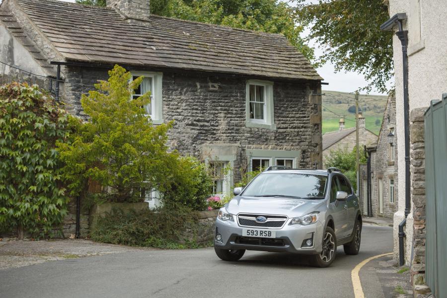  Subaru XV 2016 года  (UK) (фото 2 из 29)